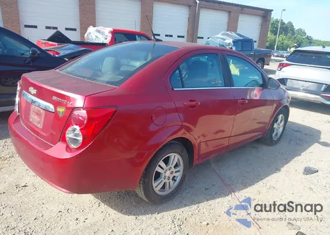 2013 Chevrolet Sonic Lt Auto из США, поврежденный, VIN 1G1JC5SG8D4223395